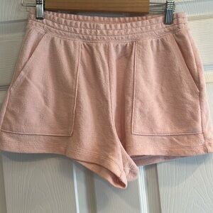 LOVE by Gap brand size M elastic waist shorts